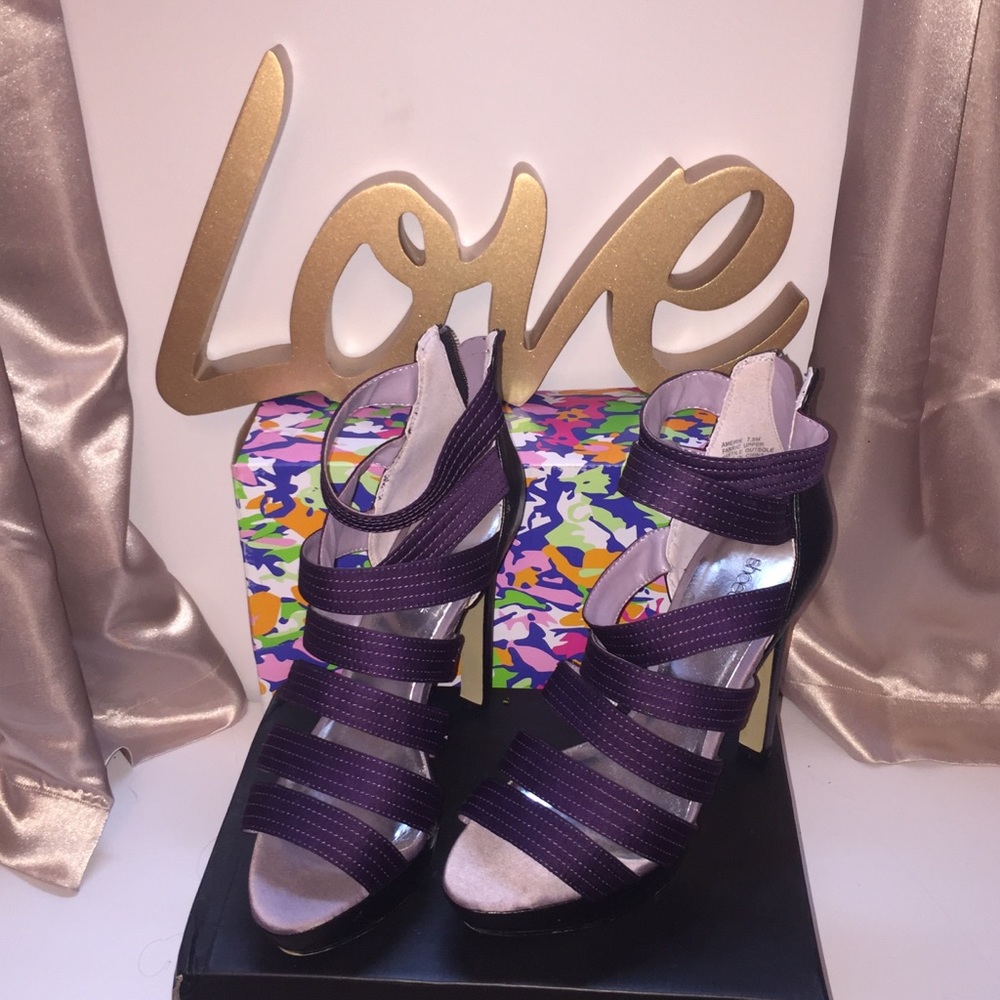 Grape colored platform heel